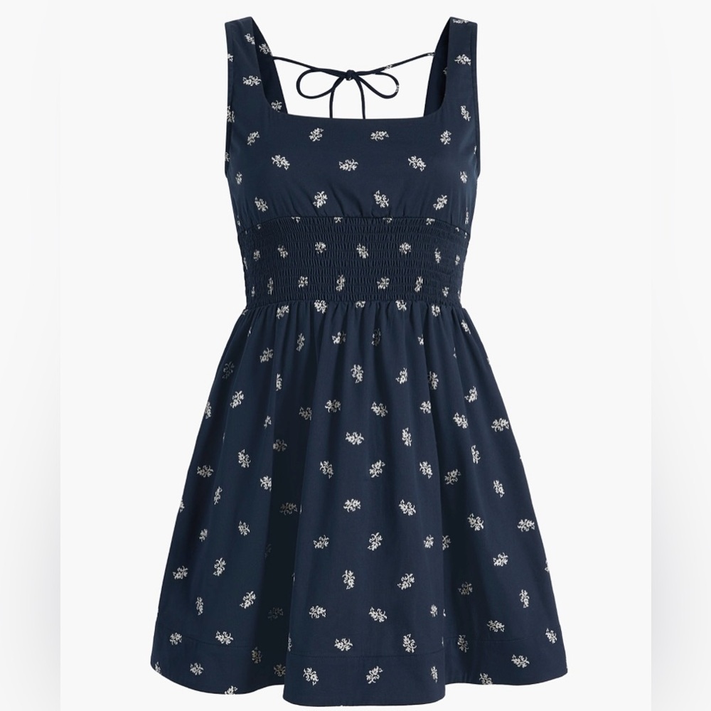 Hill House new with tags 

The Cher dress